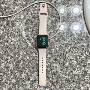 series 2 Apple Watch 38 mm rose gold 🍎